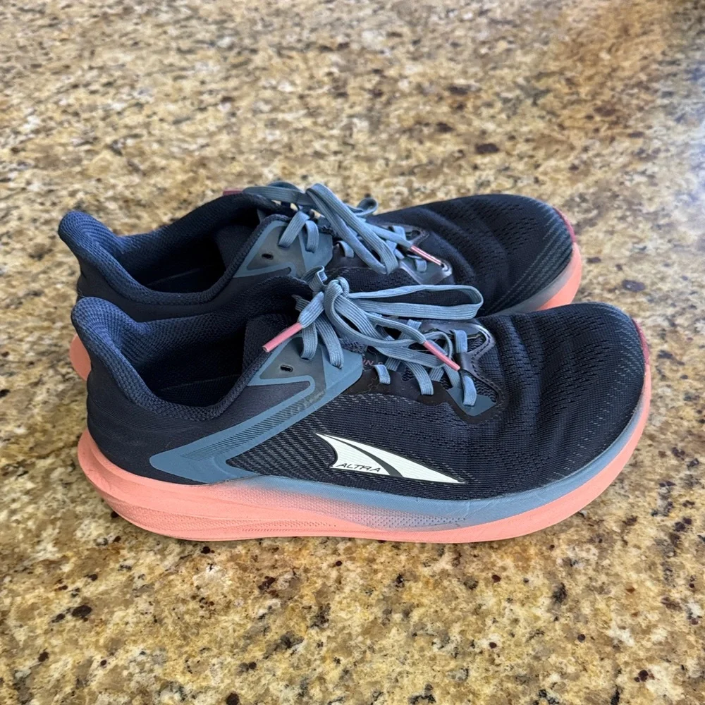 Altra Women's Navy and Pink Athletic Running Shoes